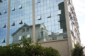 奧特生產(chǎn)間外部一角